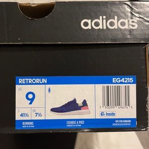 RetroRun Adidas for women size 9 navy blue